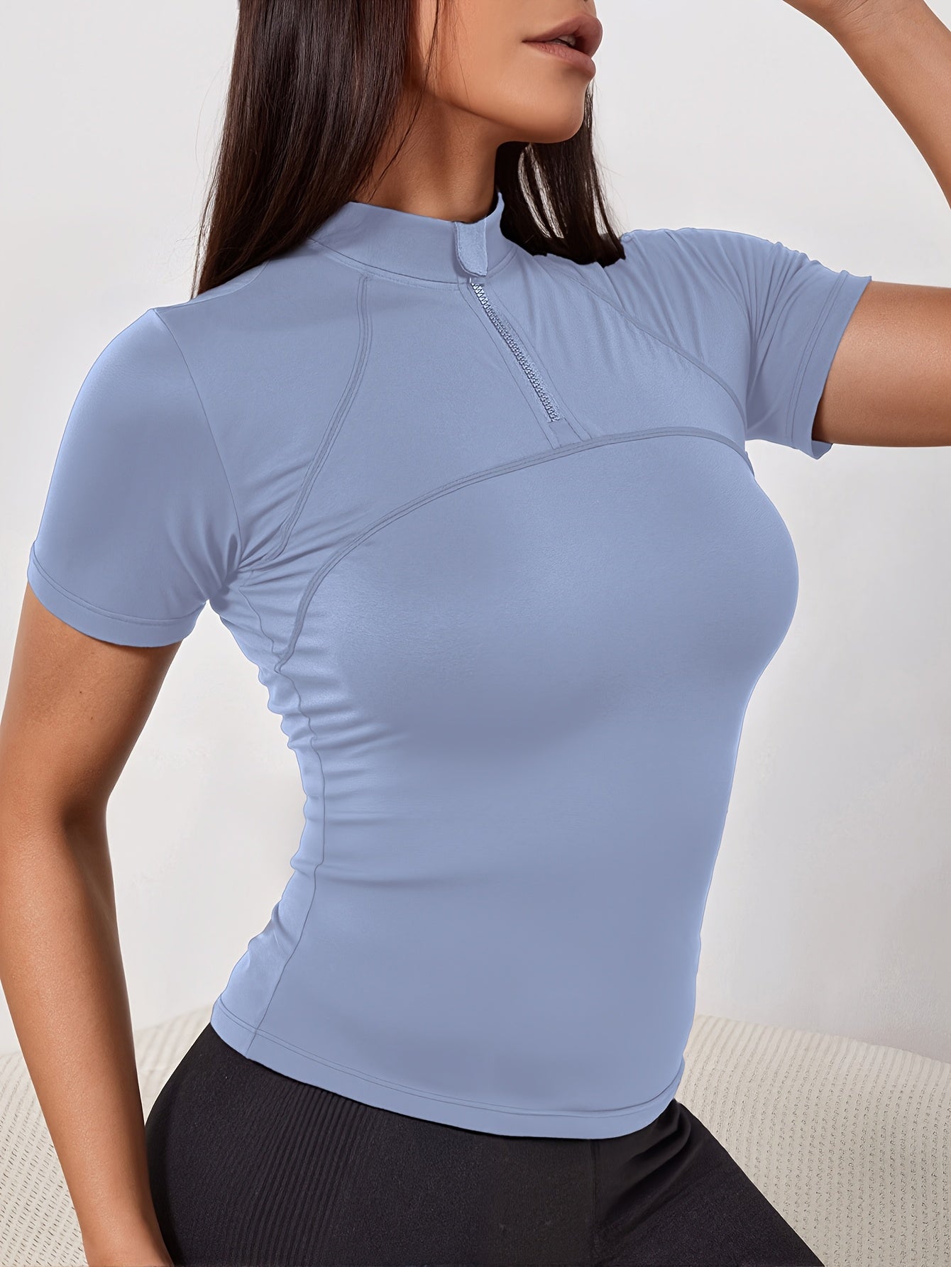 Haut de sport à manches courte